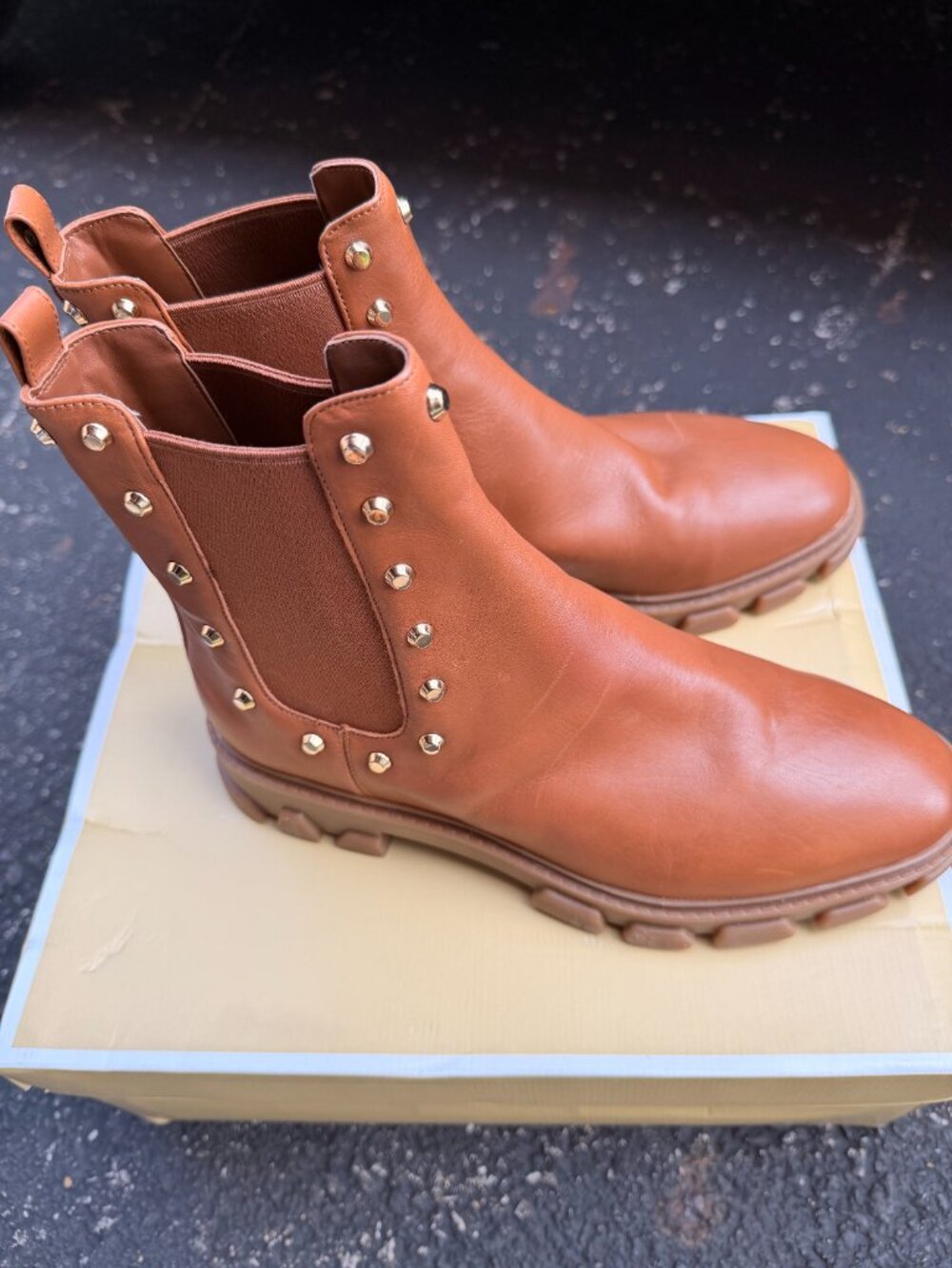 New Michael Kors Brown Leather Boots Women's Size 8 - Picture 2 of 3